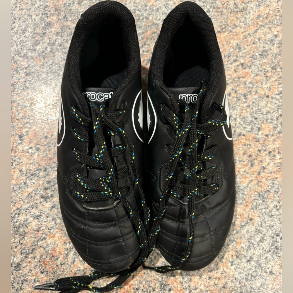 Puma Procat Soccer cleats sz 13
